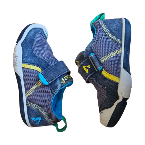 Plae Ty Sneakers Shoes Hook and Loop Closure Toddler Size 6.5 - Picture 5 of 8